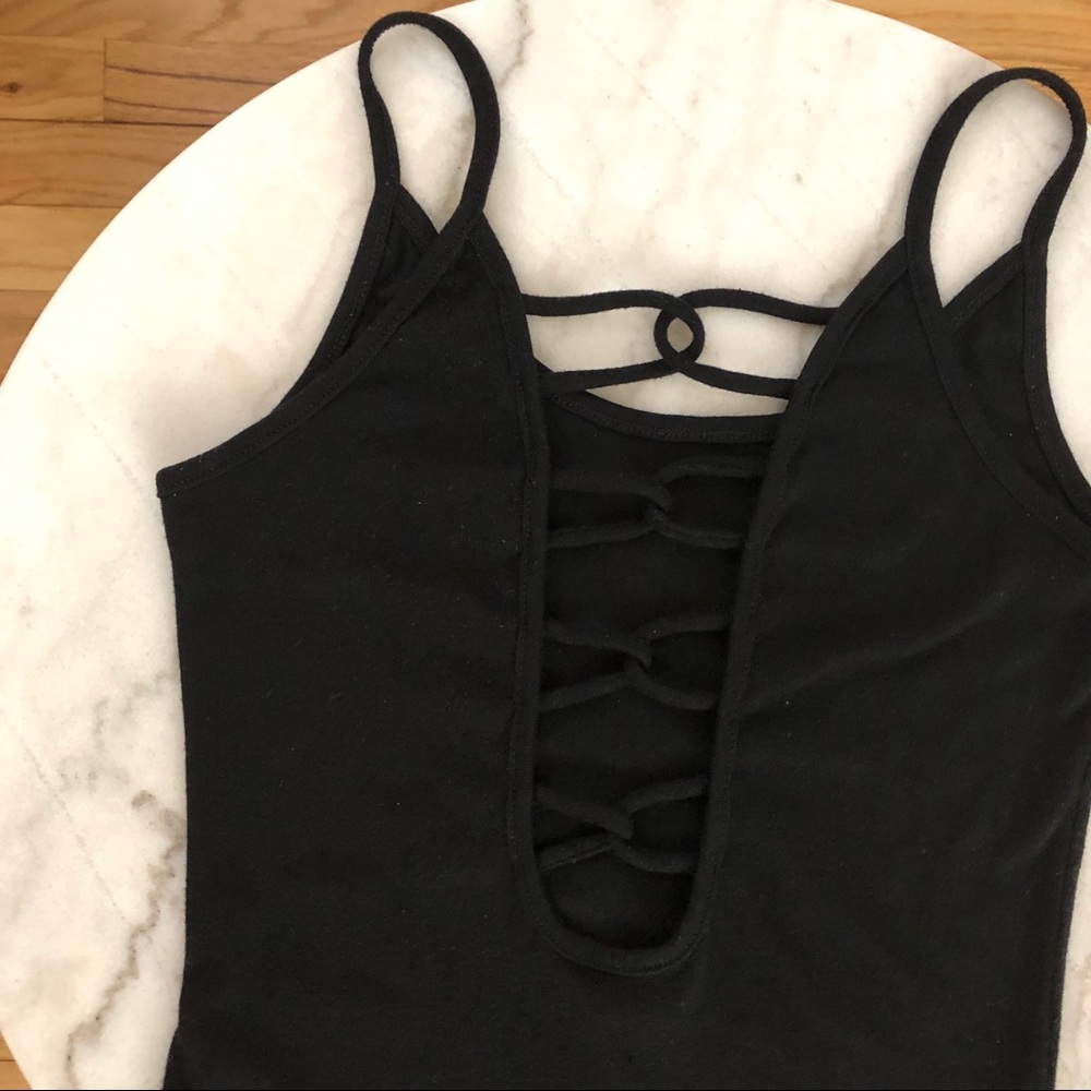 Cross-Over Crop Top From LF